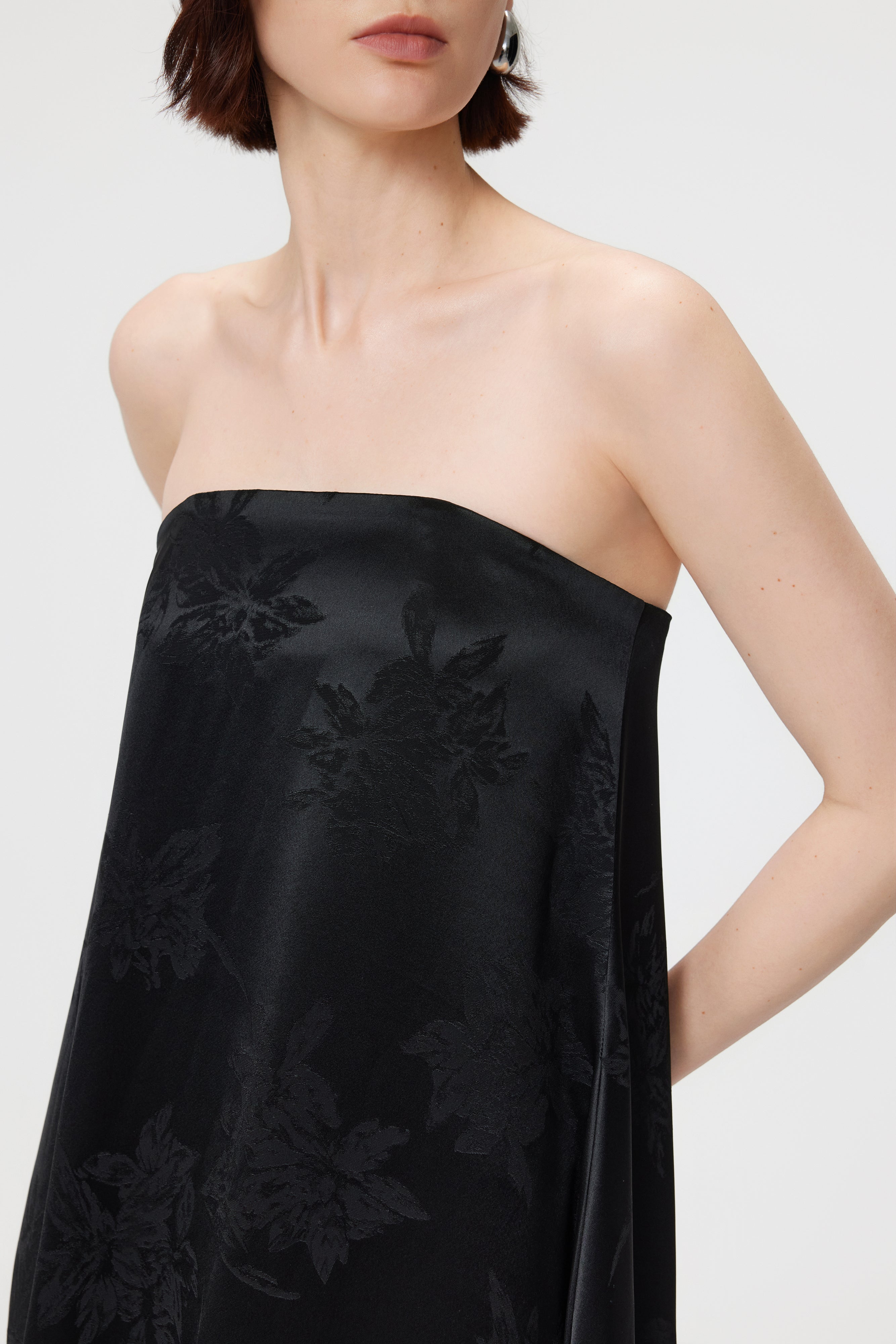 Iris Jacquard Strapless Maxi Dress - Black